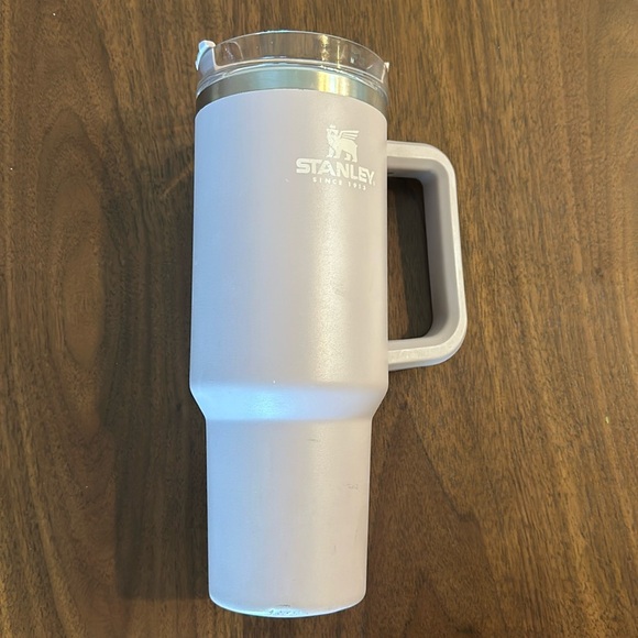 Used Stanley 40oz in Abalone - Picture 2 of 6